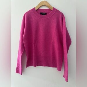 NWoT Tahari Cashmere Crewneck Sweater